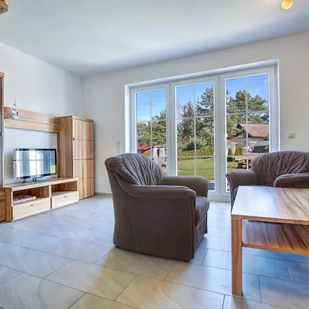 Holiday home Heimbuergers Trassenheide