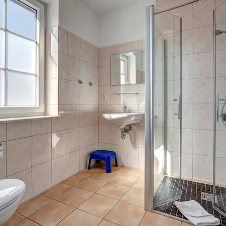 Holiday home Heimbuergers Trassenheide